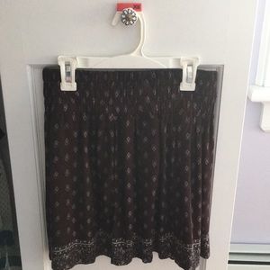 Cute patterned American Eagle skirt